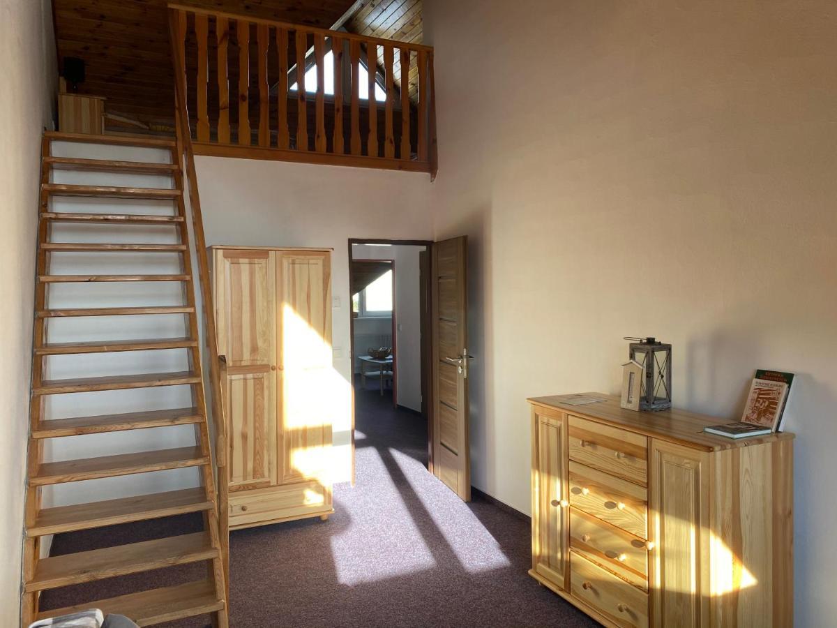 Apartmany Kubova Hut Exterior photo